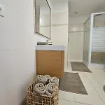 Panorama Unique Standing Cannes A Portee & Piscine Chauffee * 망들리유 라 나플