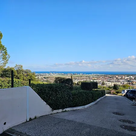 Panorama Unique Standing Cannes A Portee & Piscine Chauffee Апартаменты Мандельё-ла-Напуль