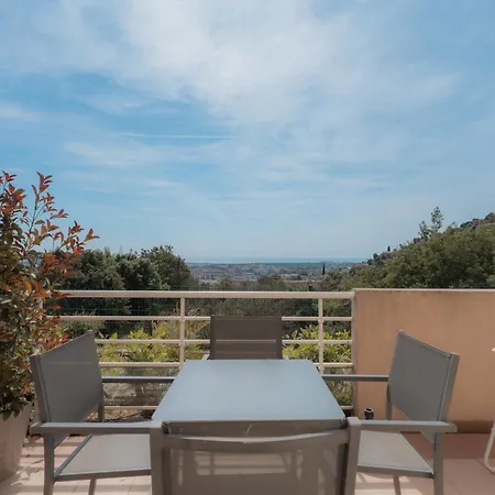 Panorama Unique Standing Cannes A Portee & Piscine Chauffee Apartment Mandelieu