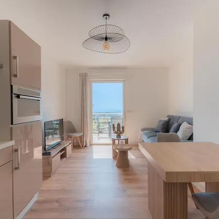 Panorama Unique Standing Cannes A Portee & Piscine Chauffee Апартаменты