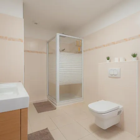 Panorama Unique Standing Cannes A Portee & Piscine Chauffee Апартаменты