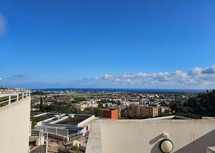 Διαμέρισμα Panorama Unique Standing Cannes A Portee & Piscine Chauffee Mandelieu